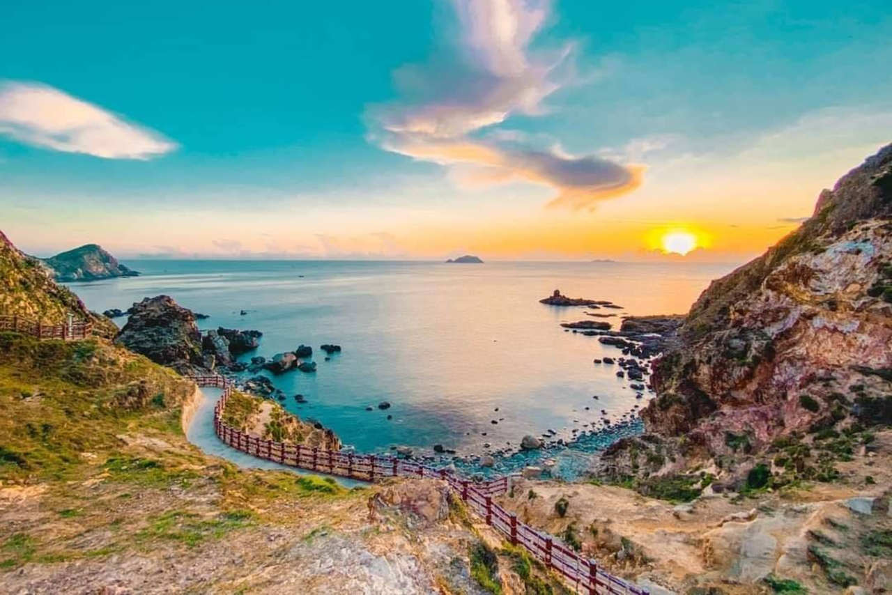 Quy Nhon - Phu Yen 3 Days 2 Nights [Pick-up at the airport]